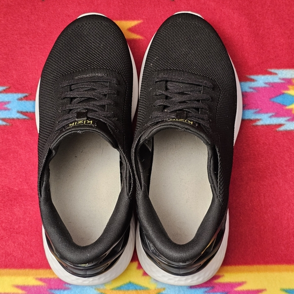 Kizik Athens Hands Free Athletic Sneakers Men's 9 Wide / Womens 10.5 Wide Black - Picture 11 of 13